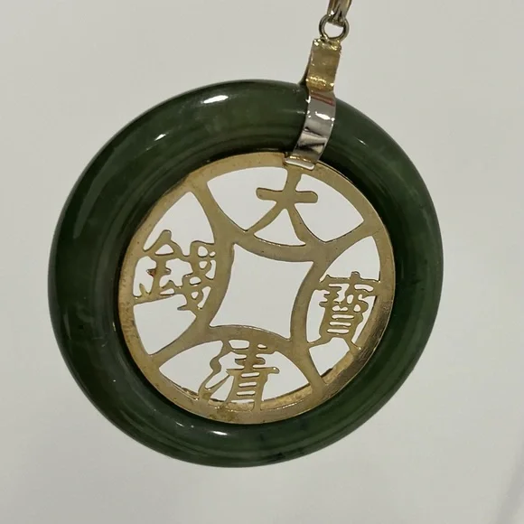 JADEITE Green and Gold-Tone Pendant - Picture 1 of 11